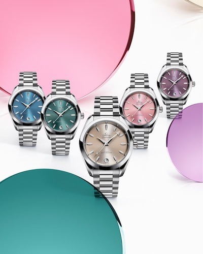 Illustration de MONTRES POUR ELLE